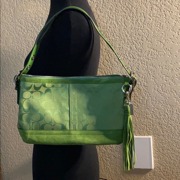 Coach Handbags - Authentic Coach handbag